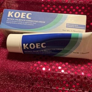 Retinyl Palmitate Corrective Cream